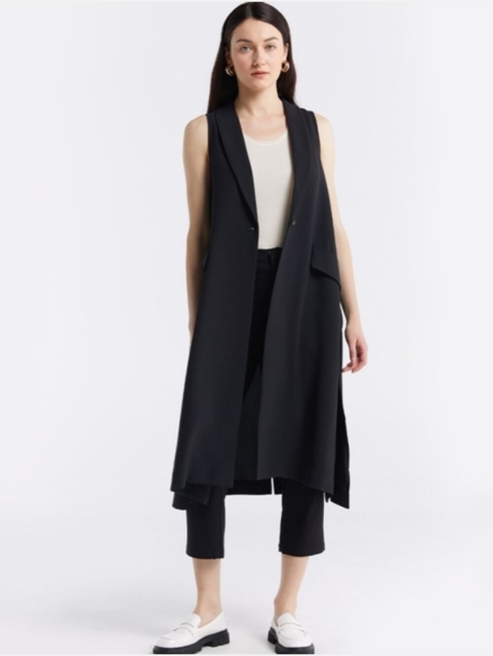 Lattelier Black Sleeveless Longline Button Waistcoat Vest